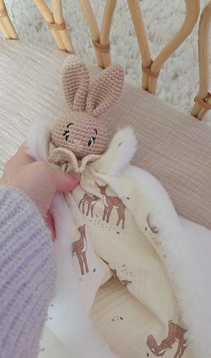 🐰 Doudou Lapin Tacheté