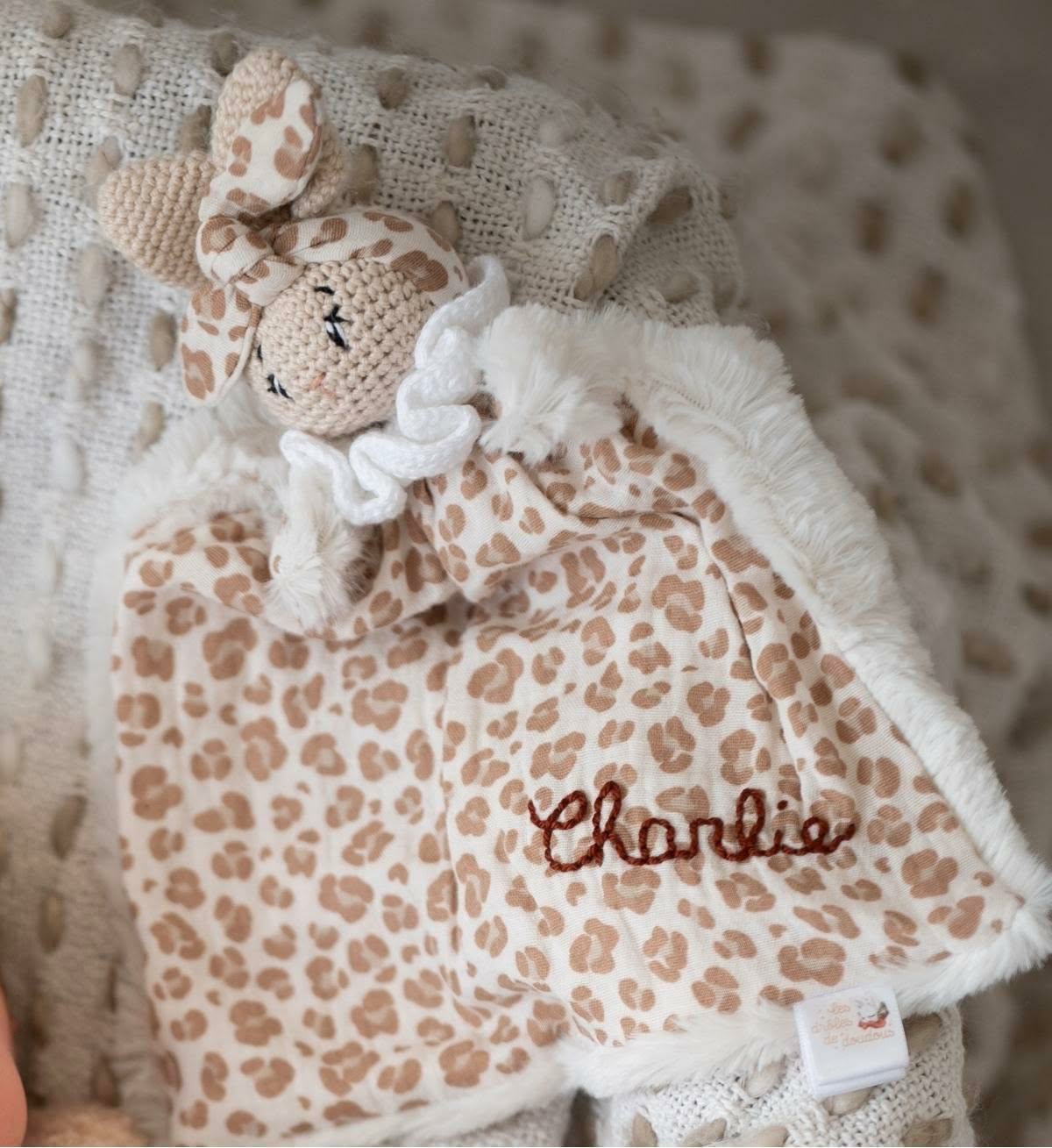 commande personnalisée — création sur mesure "doudou Léopard"
