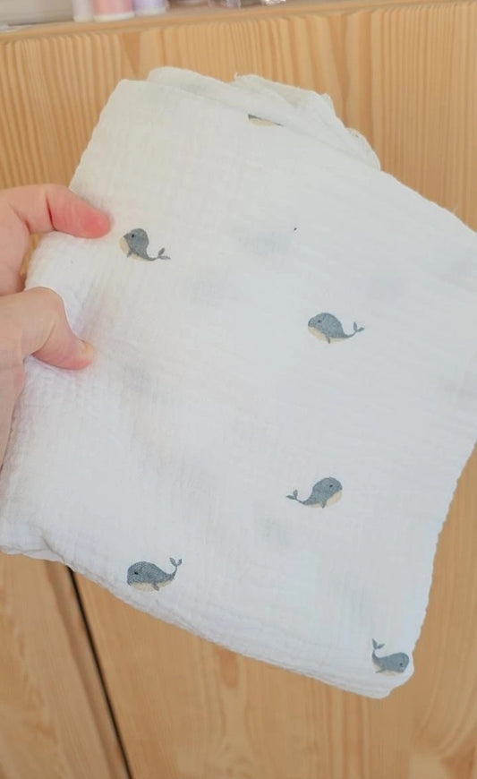 commande personnalisée — création sur mesure "Doudou Baleine"