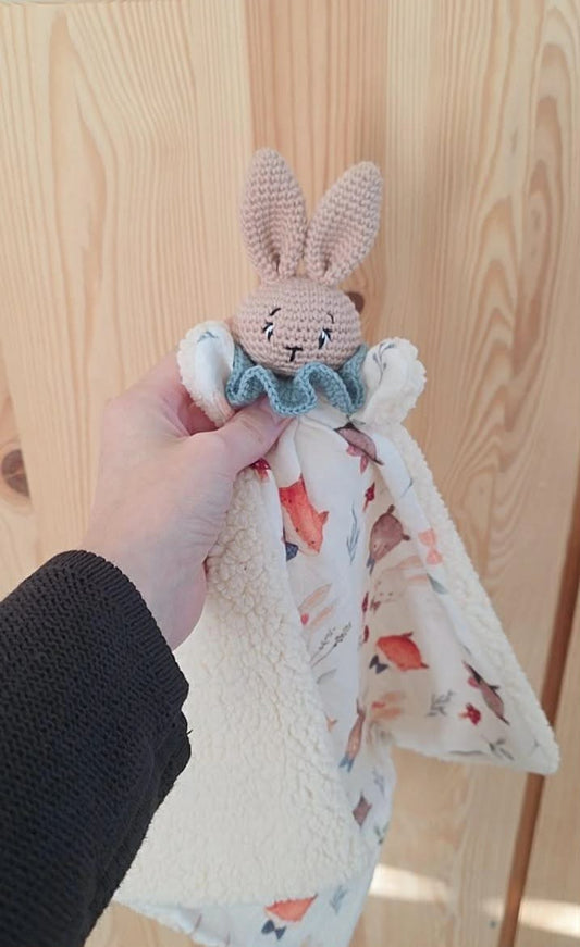 commande personnalisée — création sur mesure "doudou Lapin"